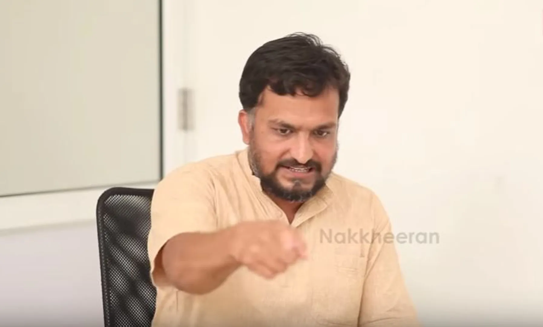  Piyush Manush