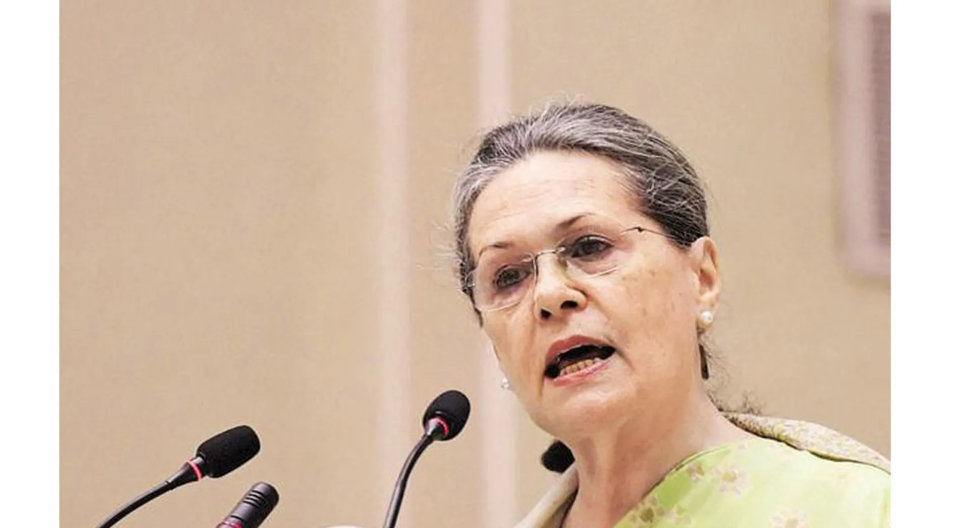 SONIA GANDHI 
