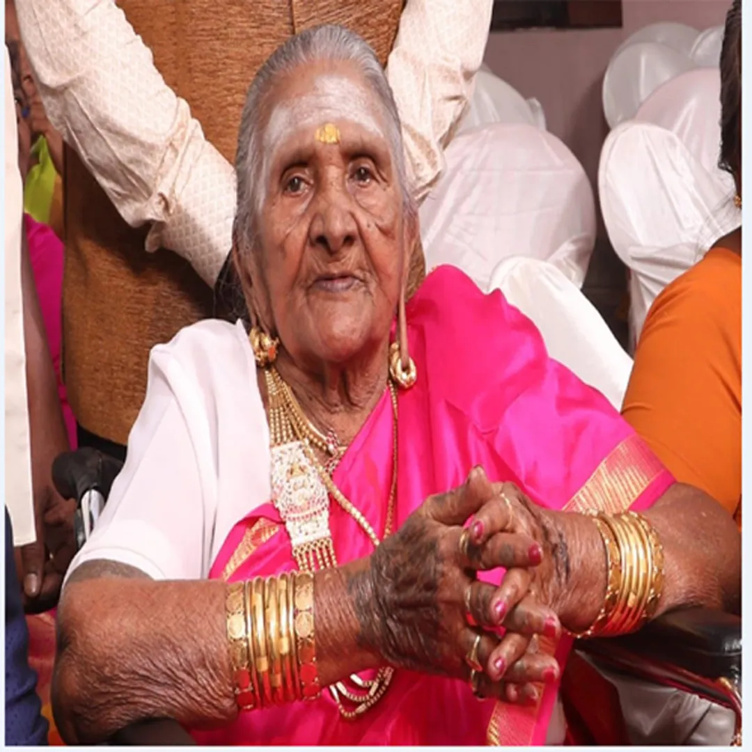 இ