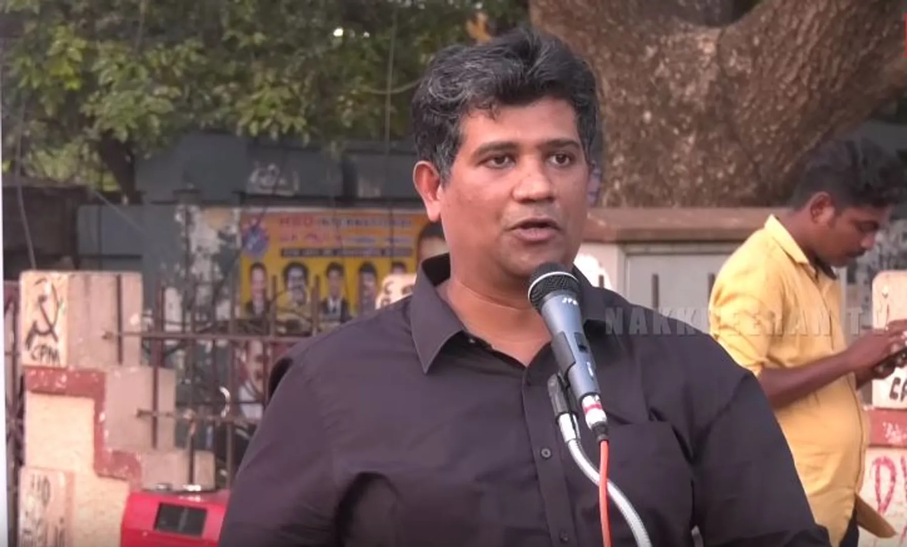  Dr Ezhilan