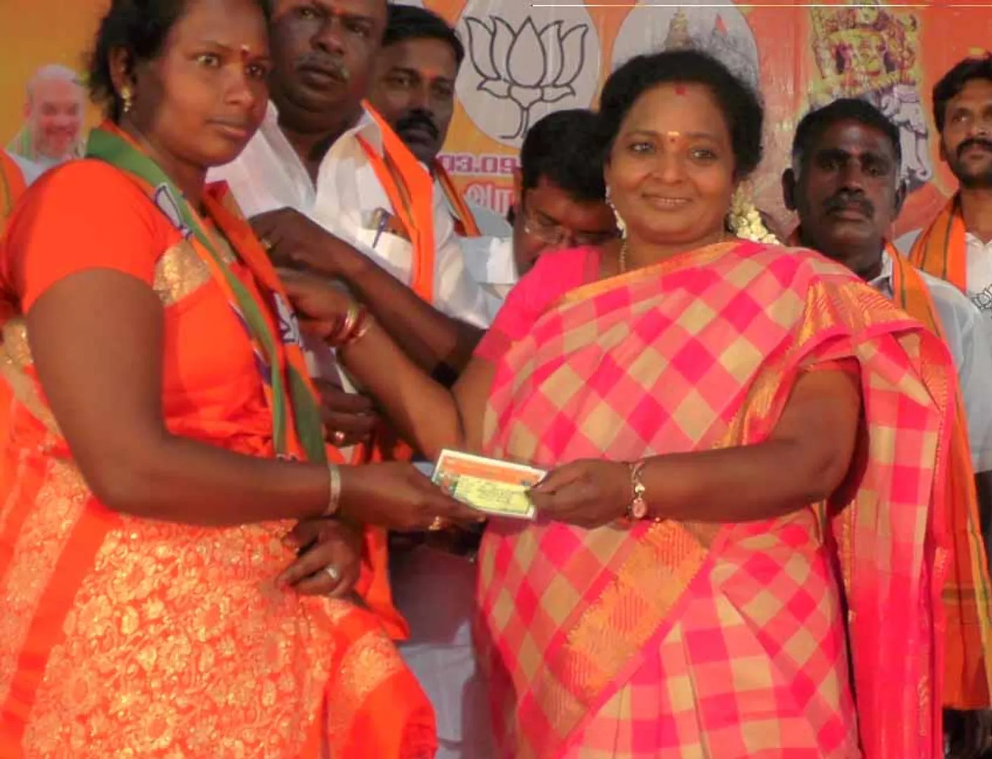 tamilisai soundararajan