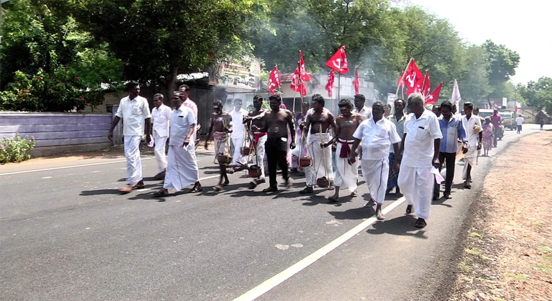 Farmers fight for fire on water in Tiruvarur