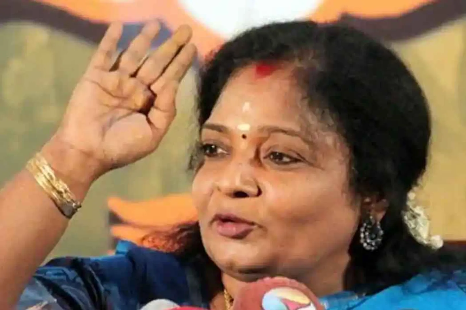 tamizhisai soundararajan