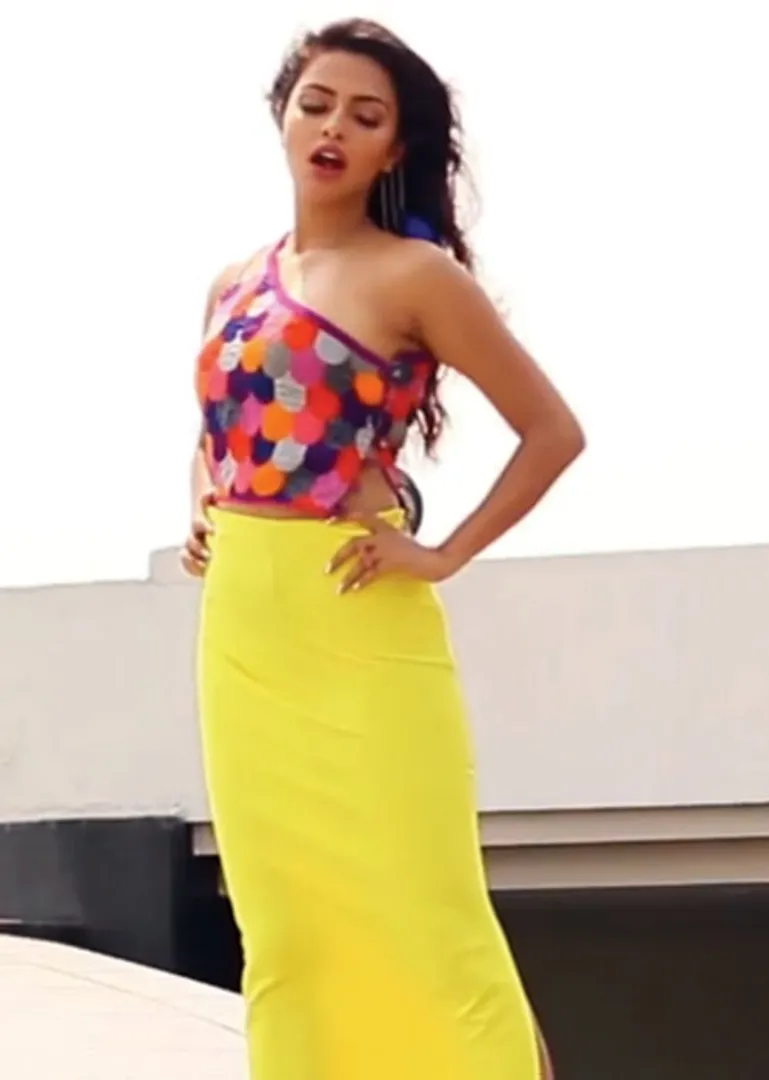 /idhalgal/cinikkuttu/amala-palins-new-industry