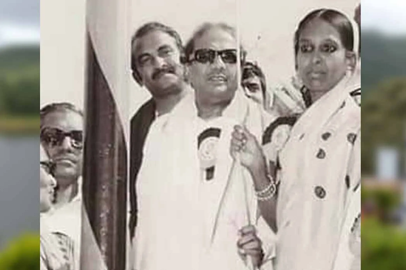 DMK