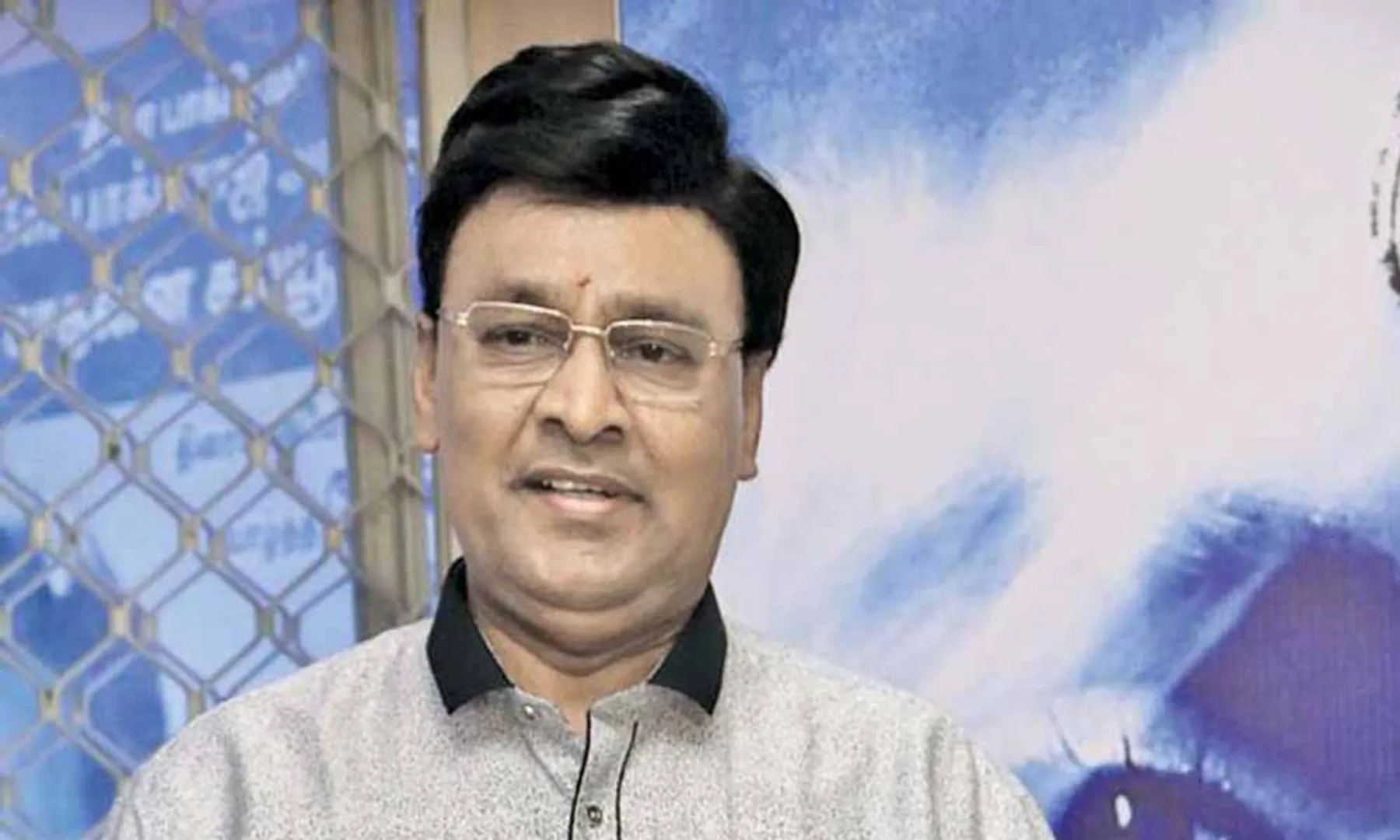 The South Indian Film Clerical Union's announcement that resignation can not be accepted