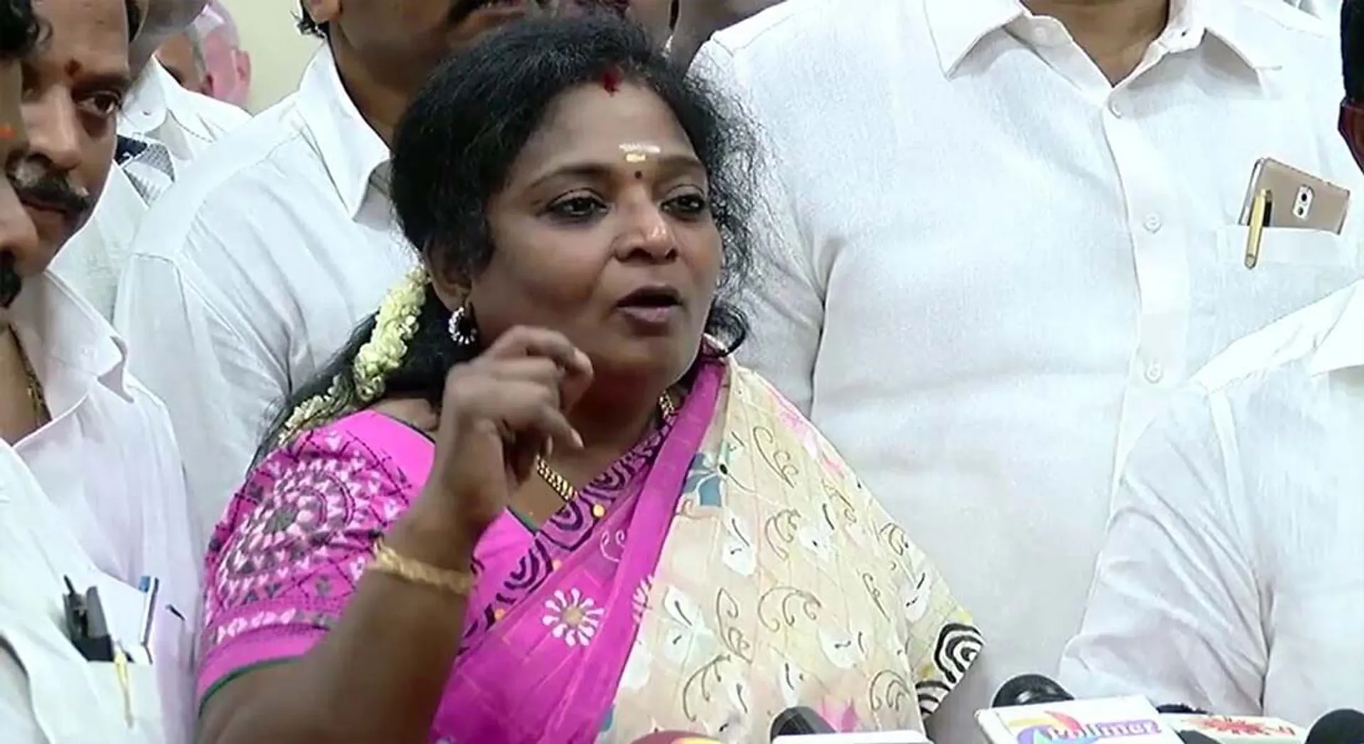 tamilisai 