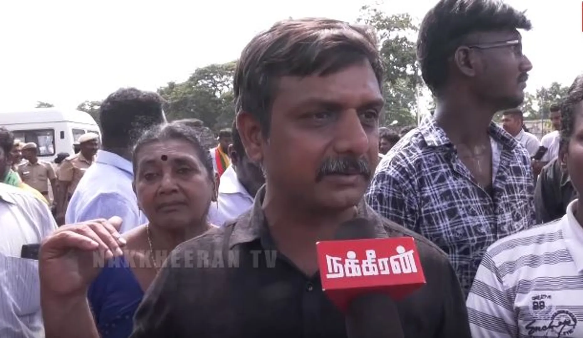 Thirumurugan Gandhi