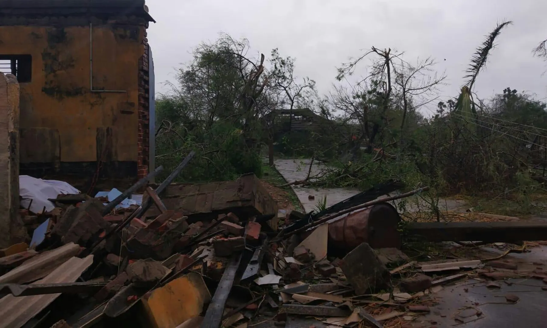  Central government's first aid relief fund for the storm of 200 million crores