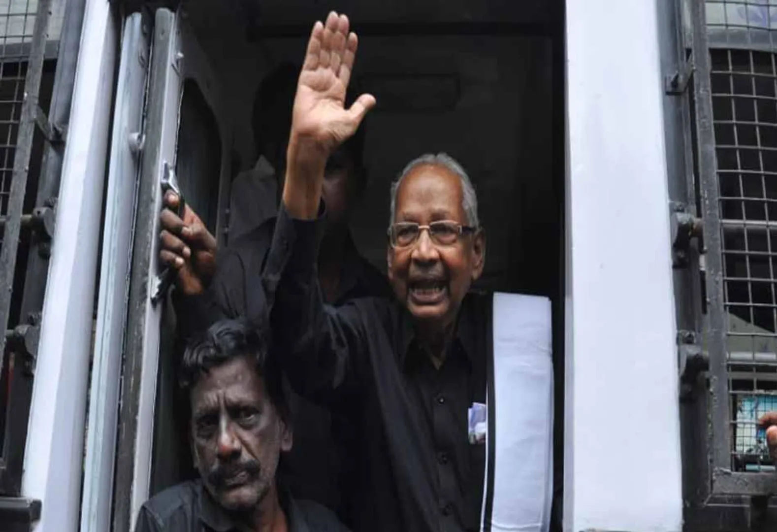 Dravidar kazhakam is ready to go to jail - Dravidar leader Veeramani!!