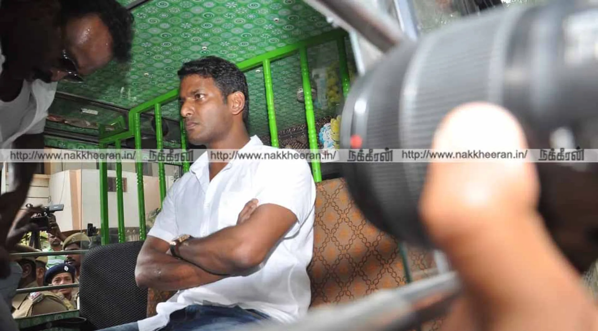actor vishal arrested