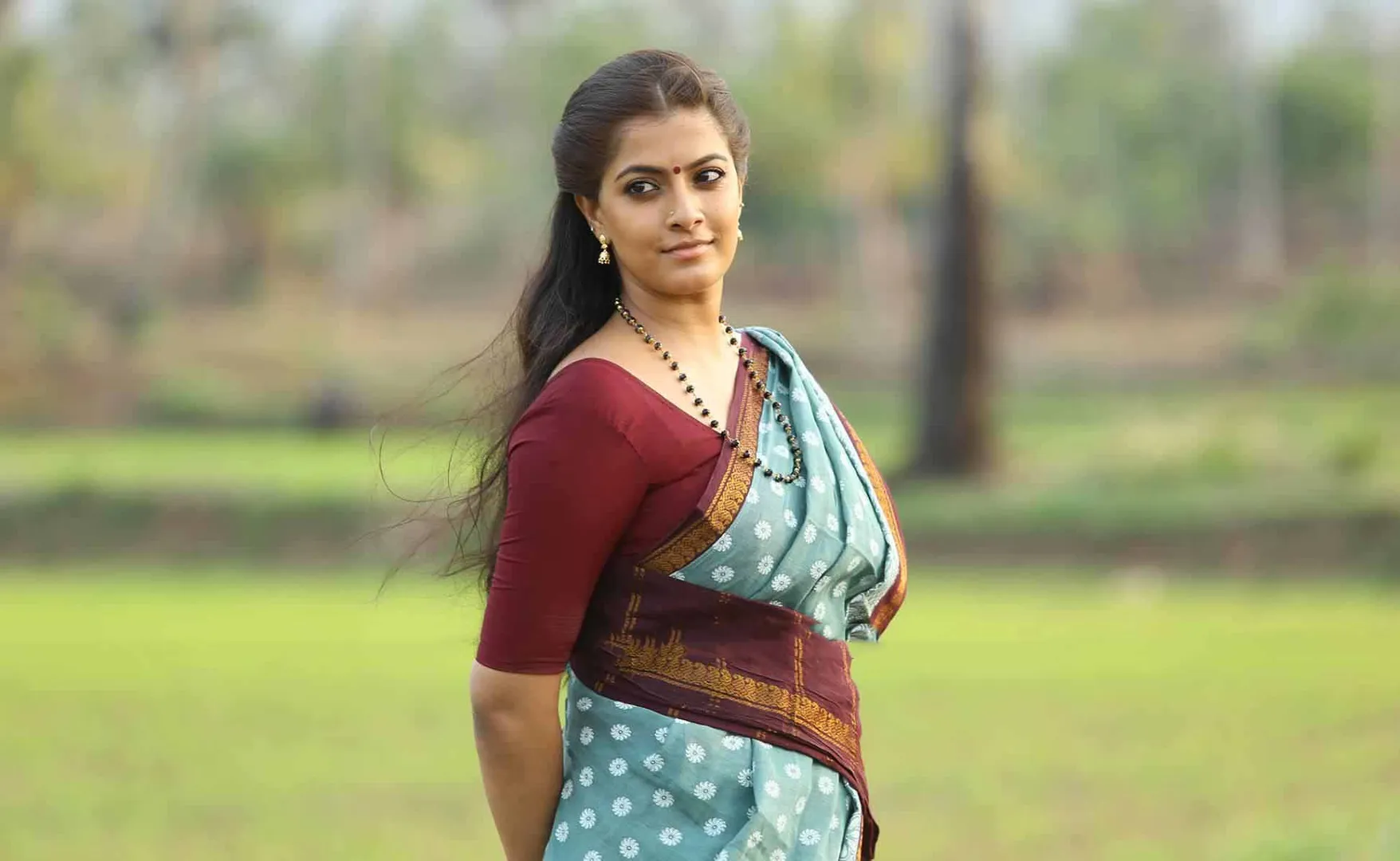 varalakshmi sarathkumar