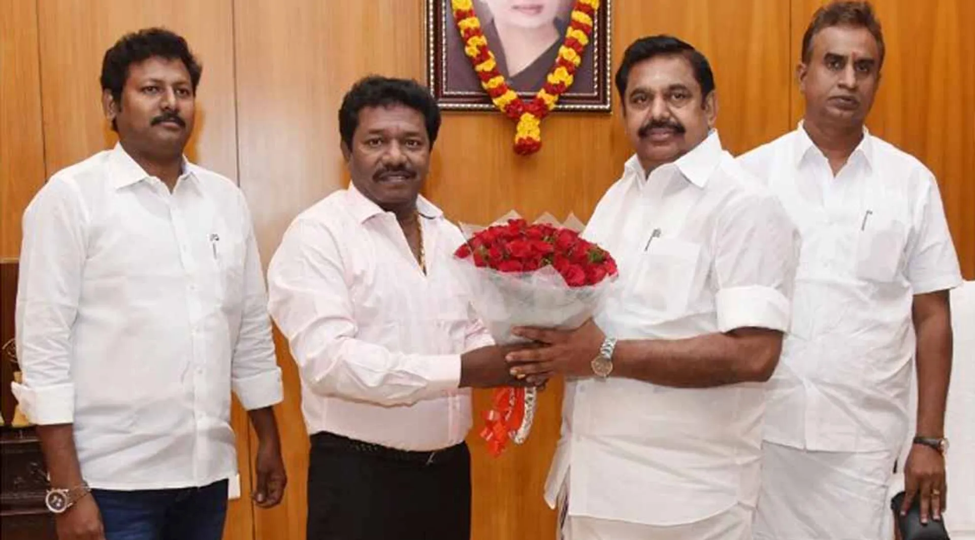eps-karunas