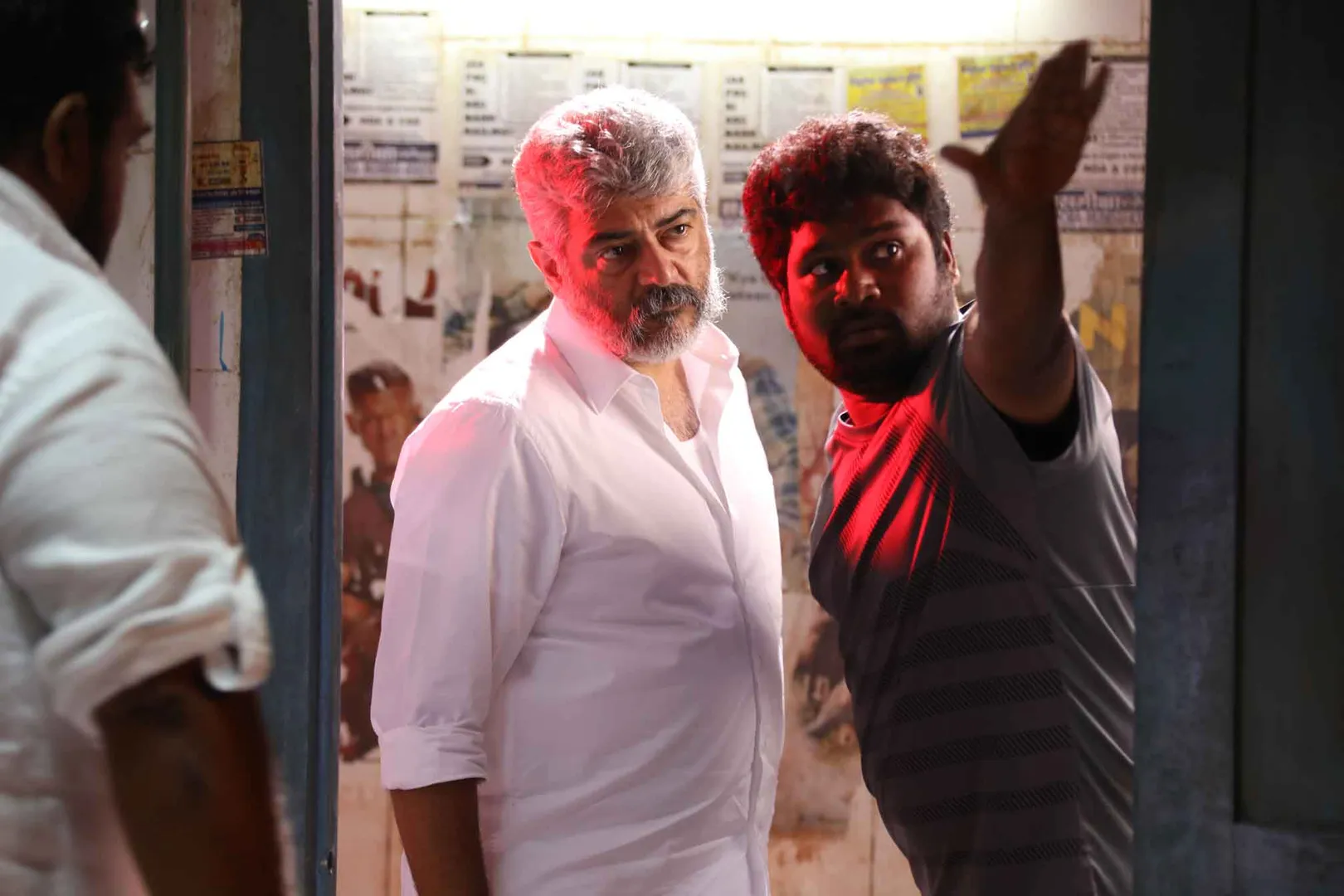 பாசக்கார தந்தை முதல் மாஸ் காட்டும் சண்டை வரை... அட்ச்சி தூக்கும் விஸ்வாசம் ஷுட்டிங் ஸ்பாட் படங்கள்.... 
