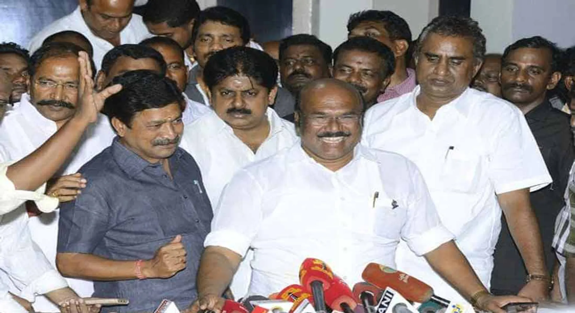  DMK MLAs are happier than us - Jayakumar