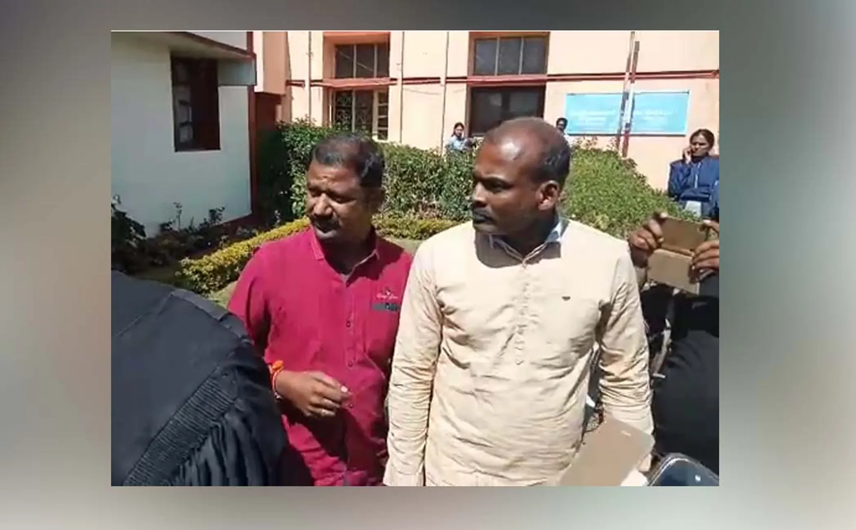 Sayan - Walayar Manoj 