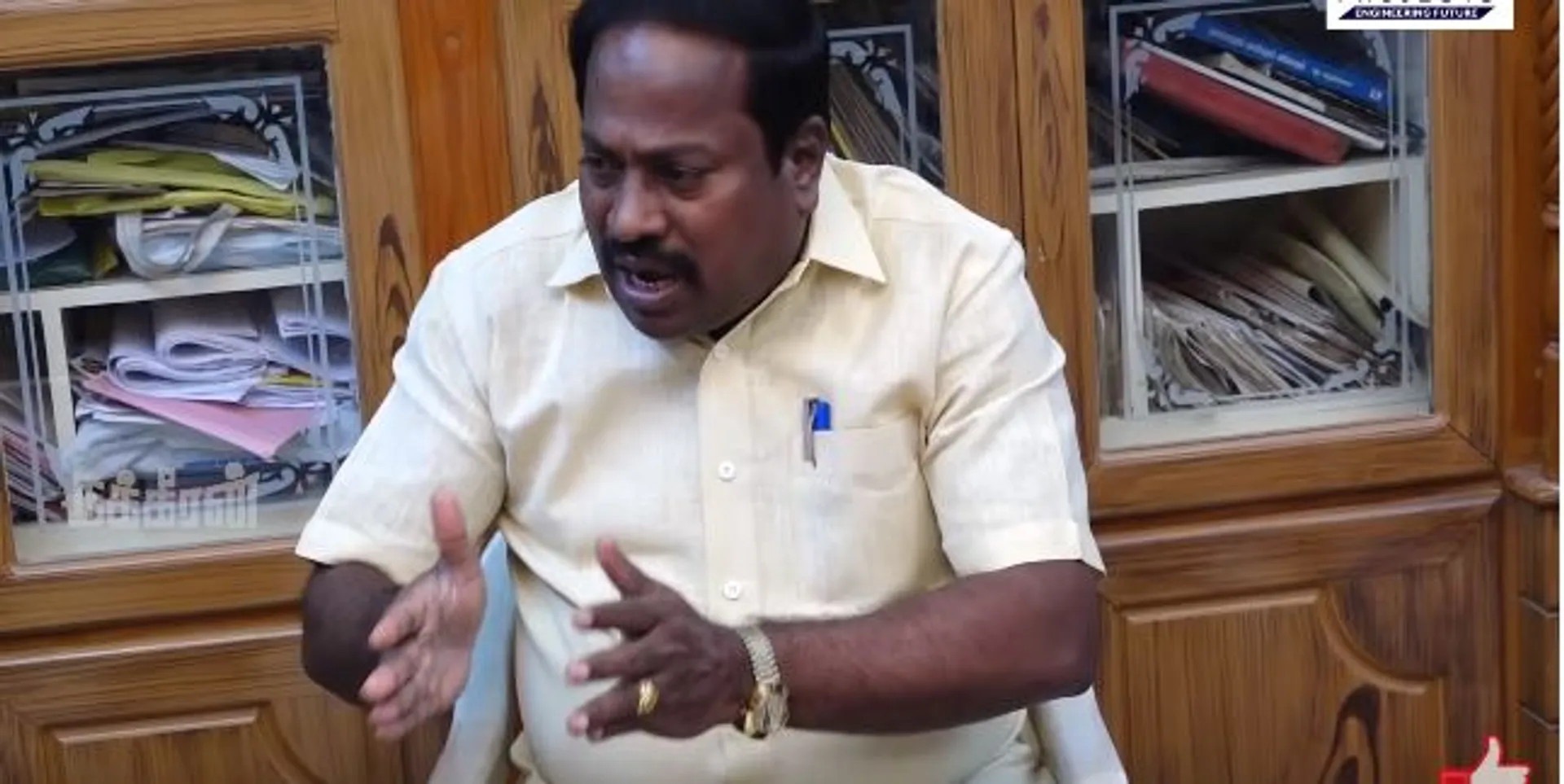 Advocate Pasumpon Pandian 
