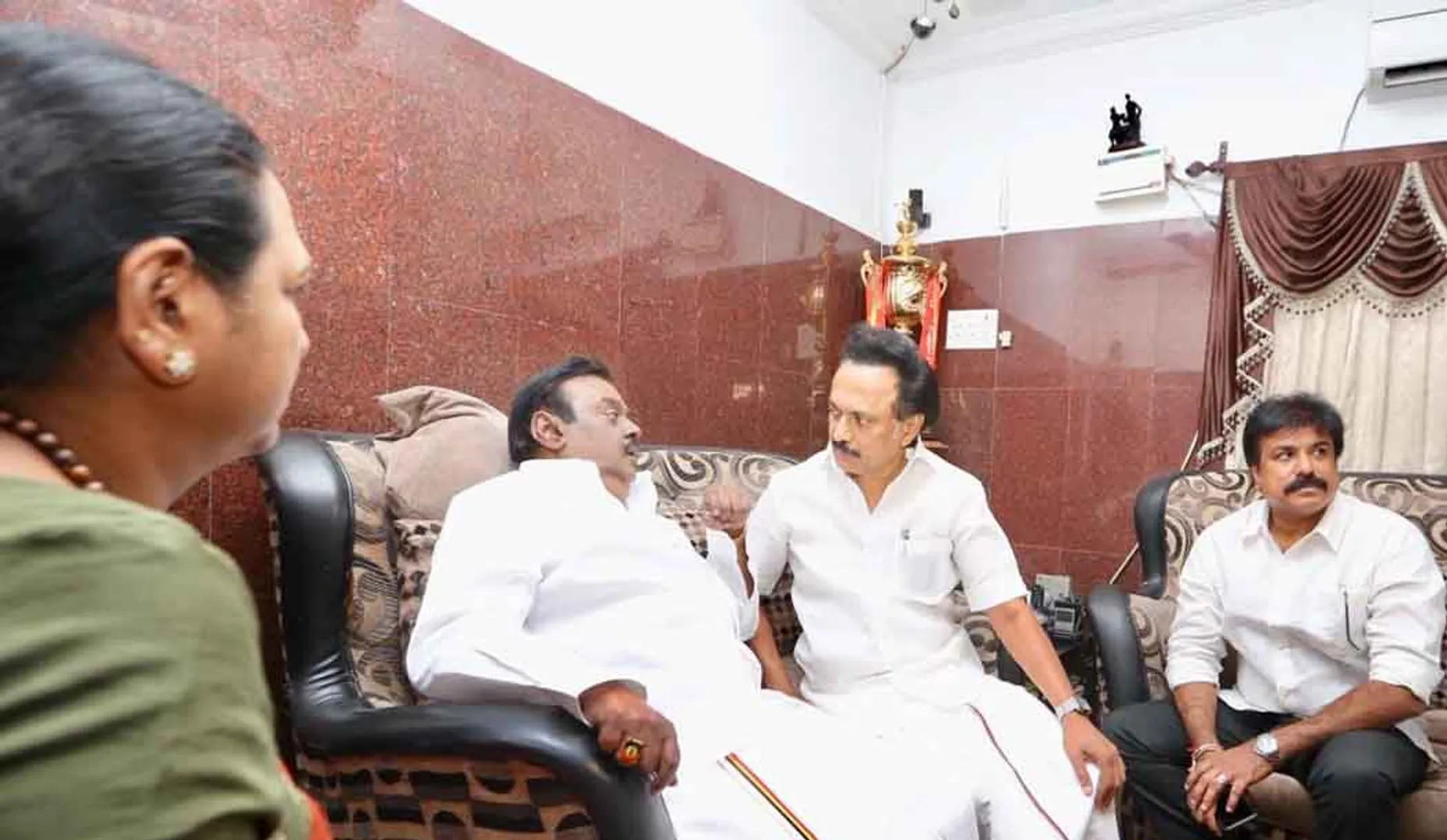 vijayakanth mk stalin