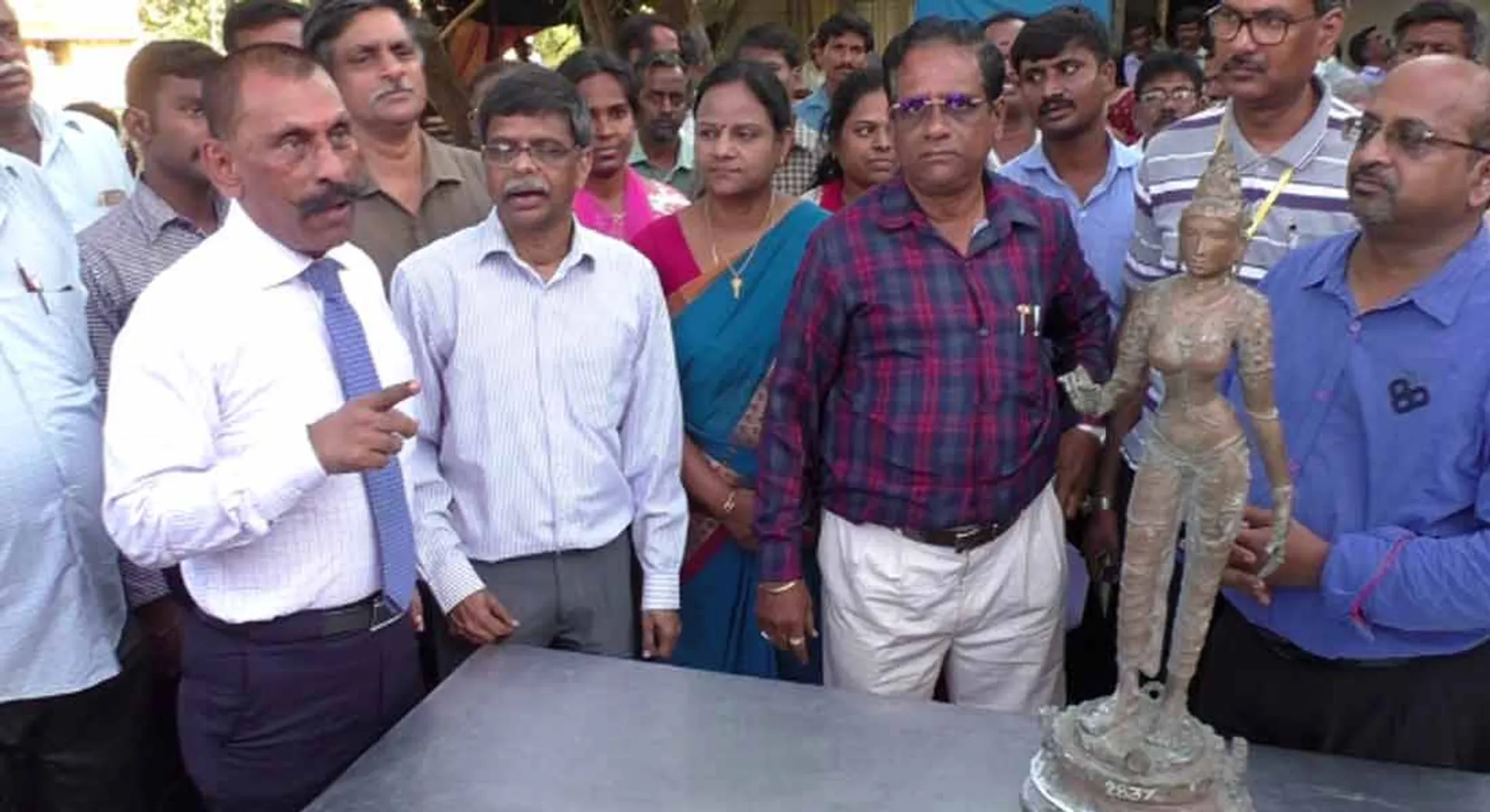 5 FAKE STATUES IN THIRUVARUR THIYAKARAJAR TEMPLE -PON.MANIKKAVEL INTERVIEW 
