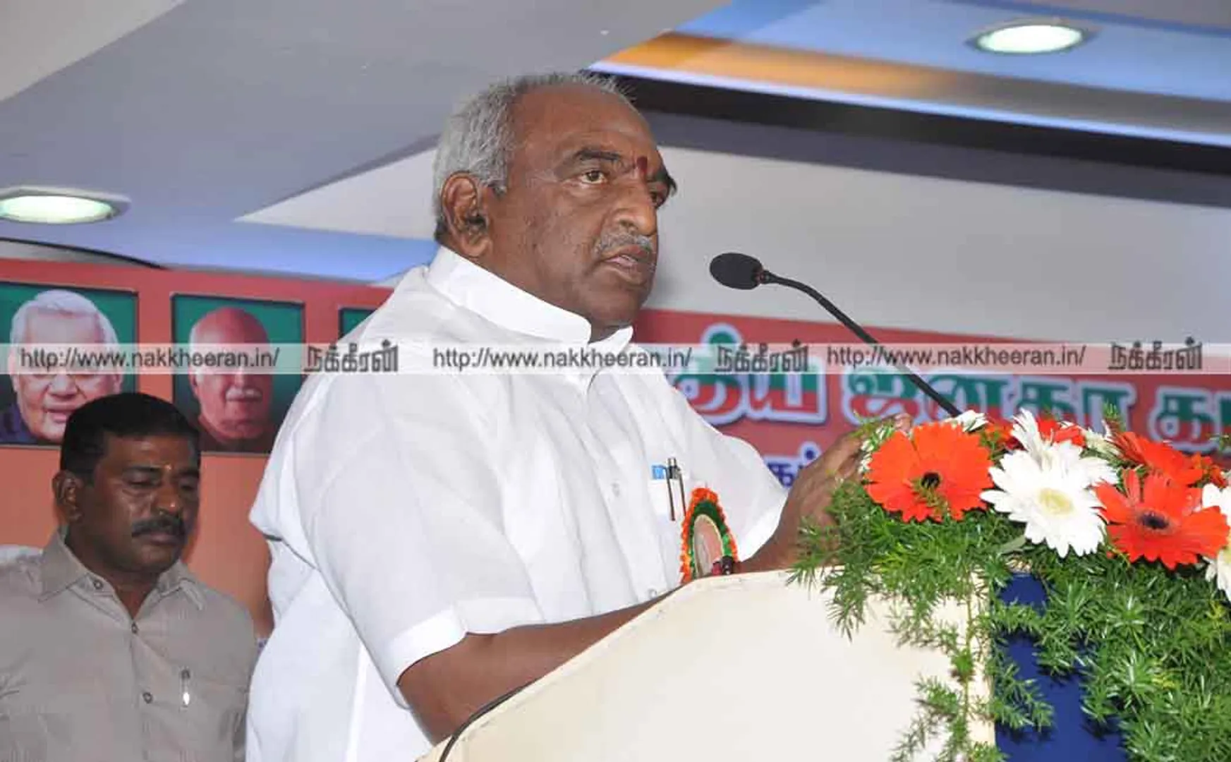 pon radhakrishnan, 