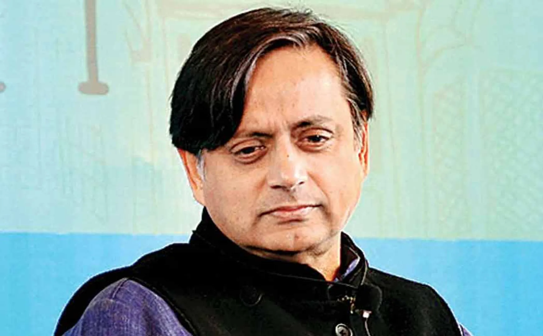 shashi tharoor