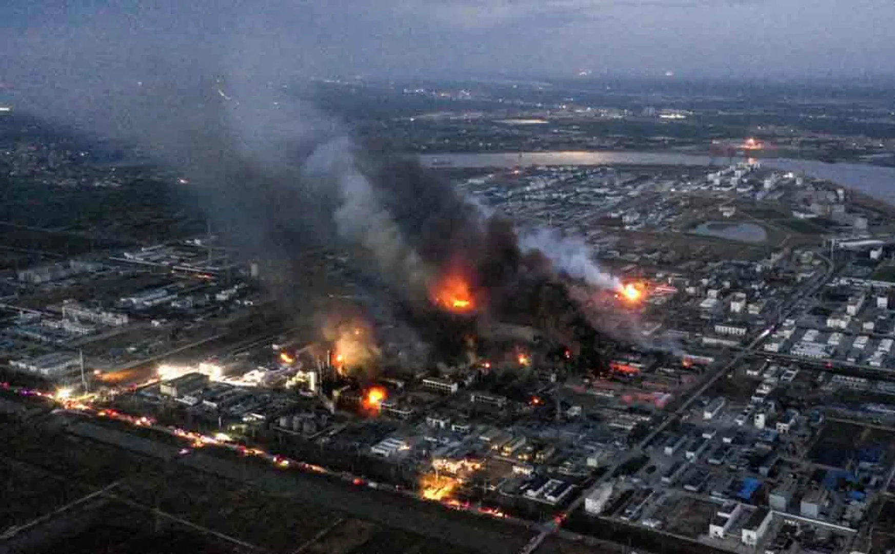 Huge chemical blast kills at least 47 and injures hundreds in eastern China