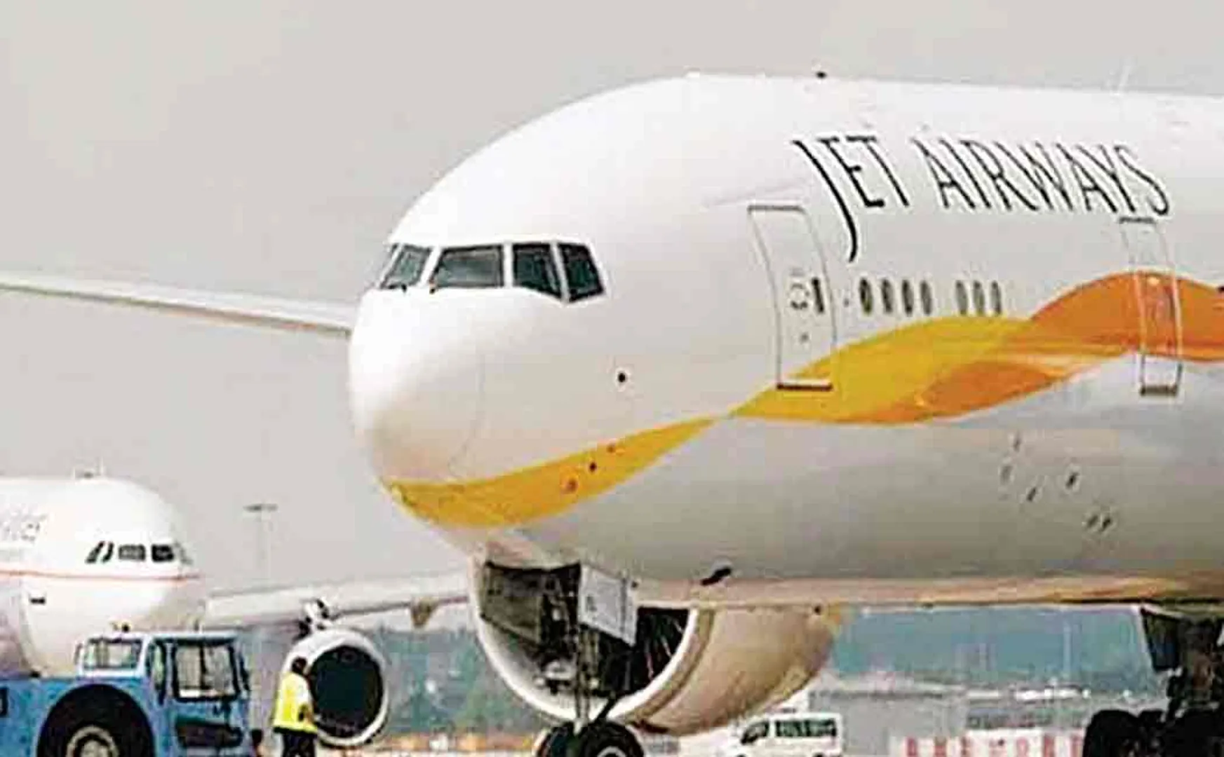jet airways director  Naresh Goyal and Anita Goyal step down from company