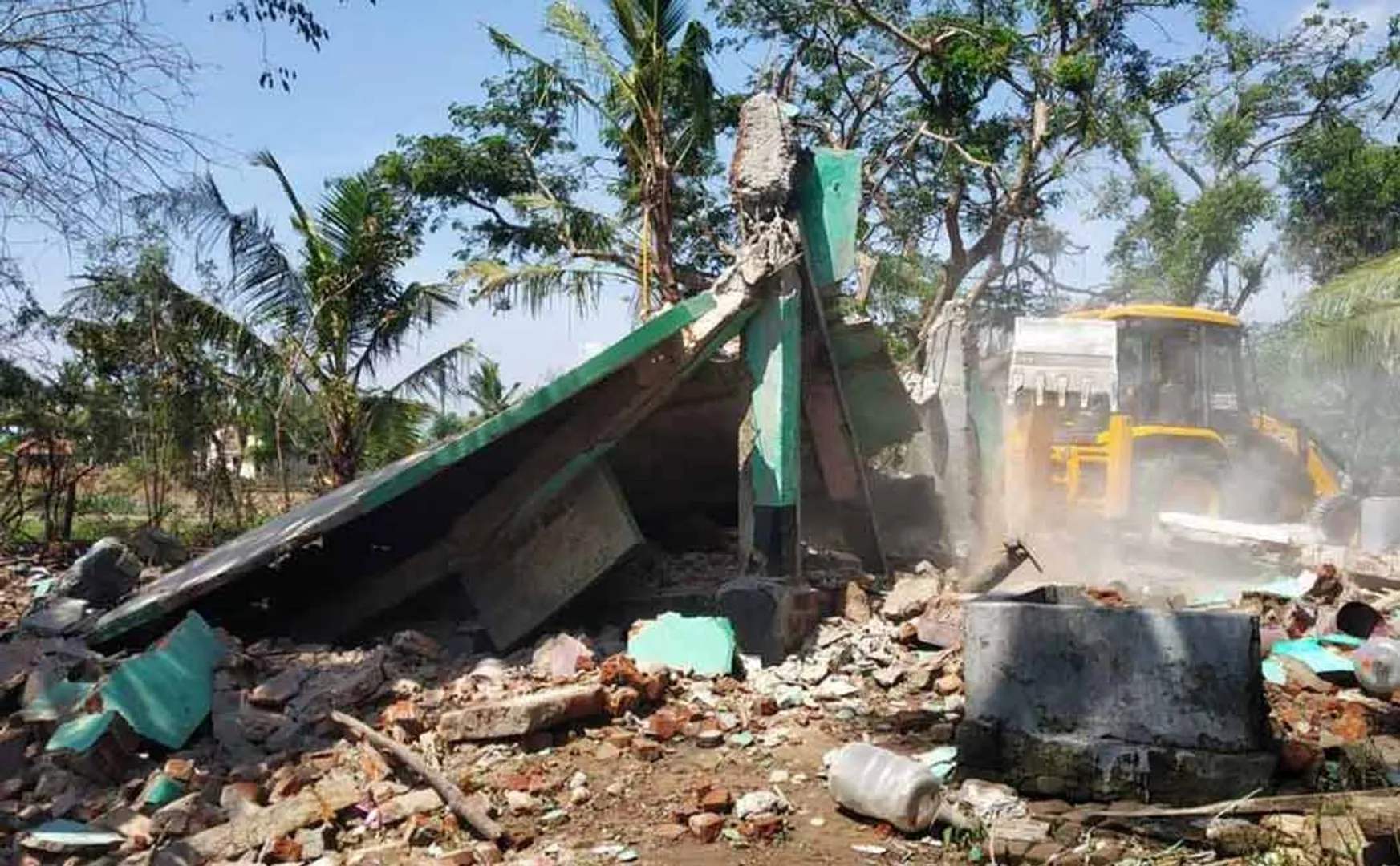 mannarkudi fire accident six died 