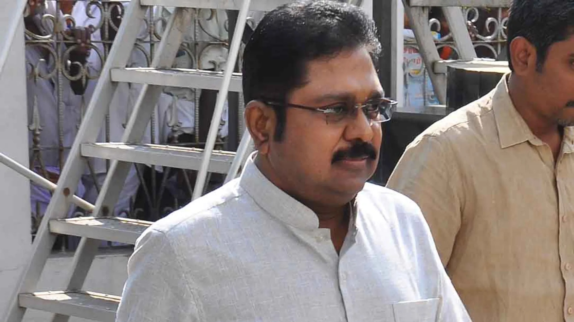 ttv dinakaran