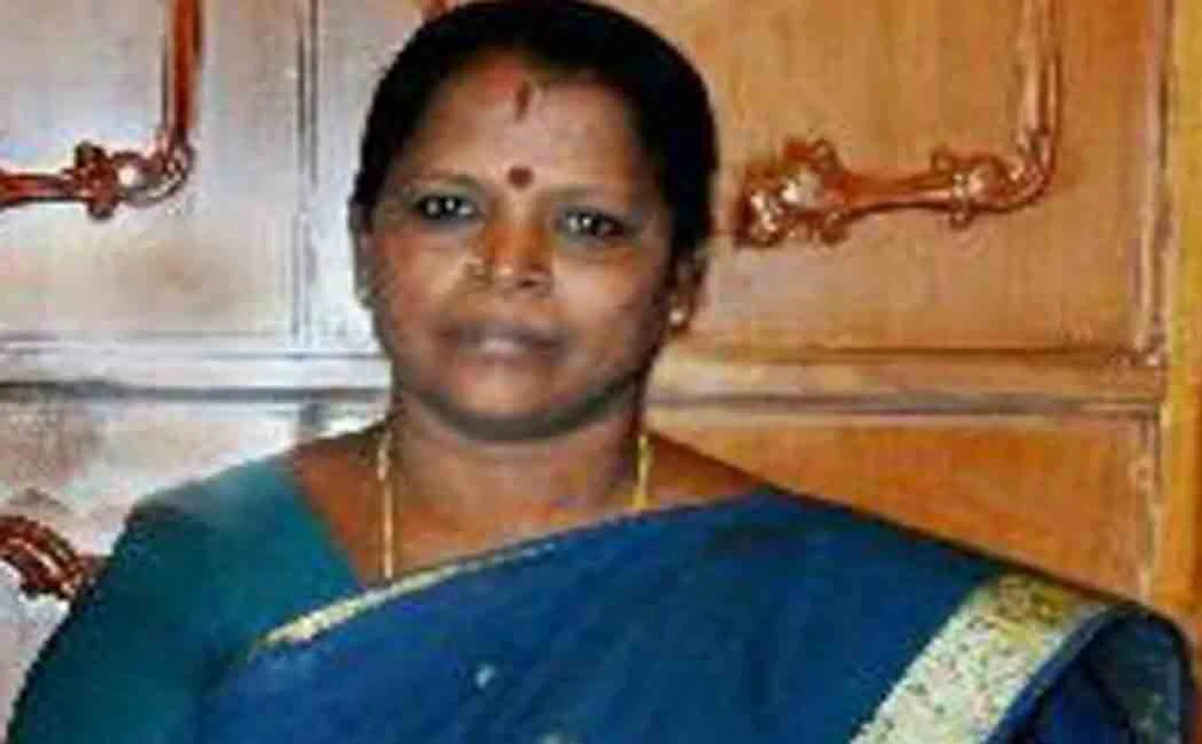 வ்