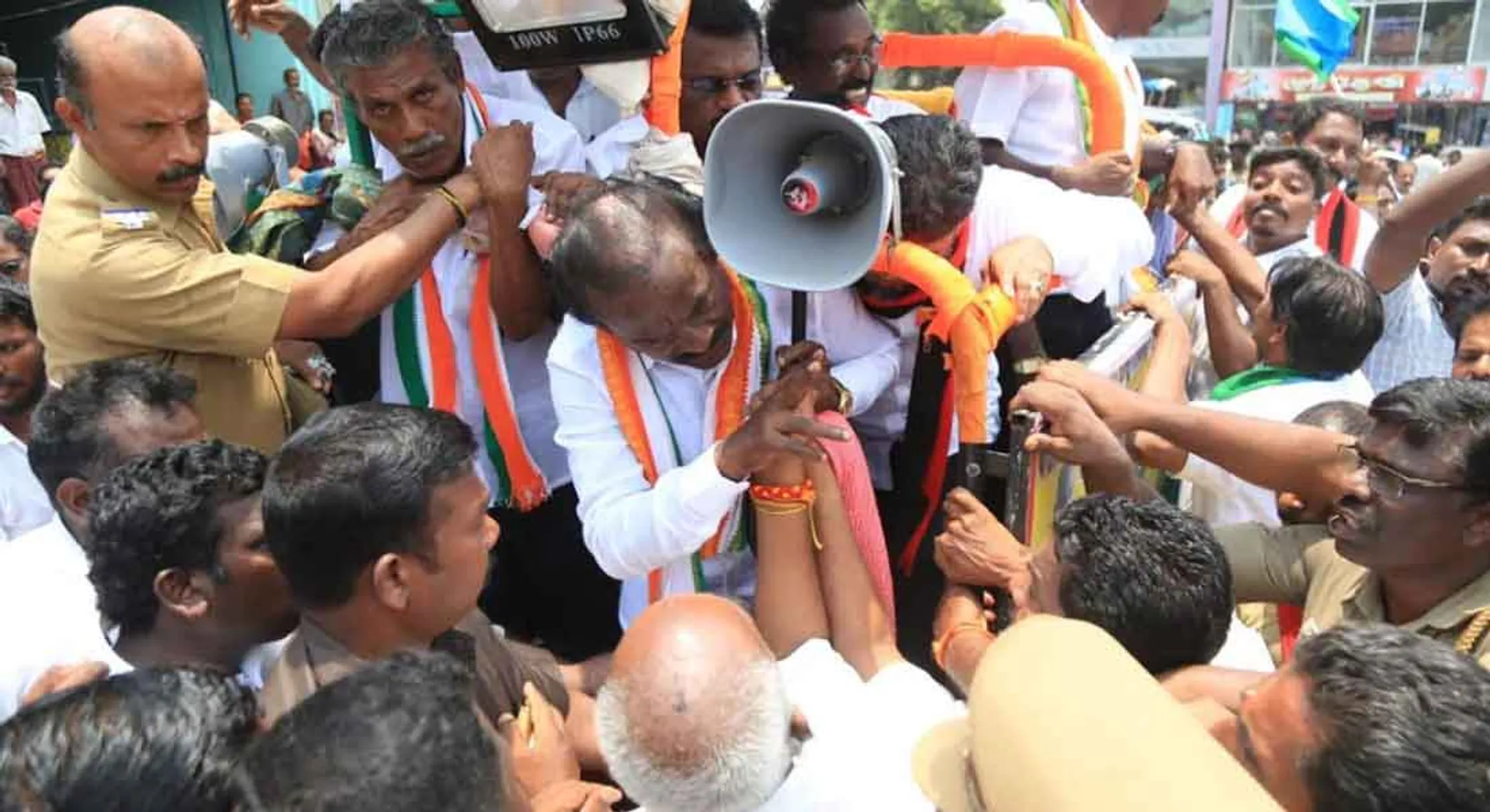  Political confrontation in Kanyakumari