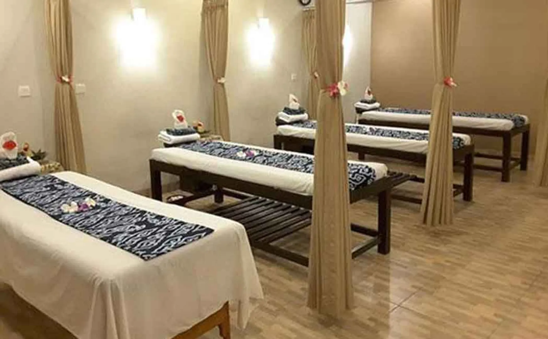 massage parlor
