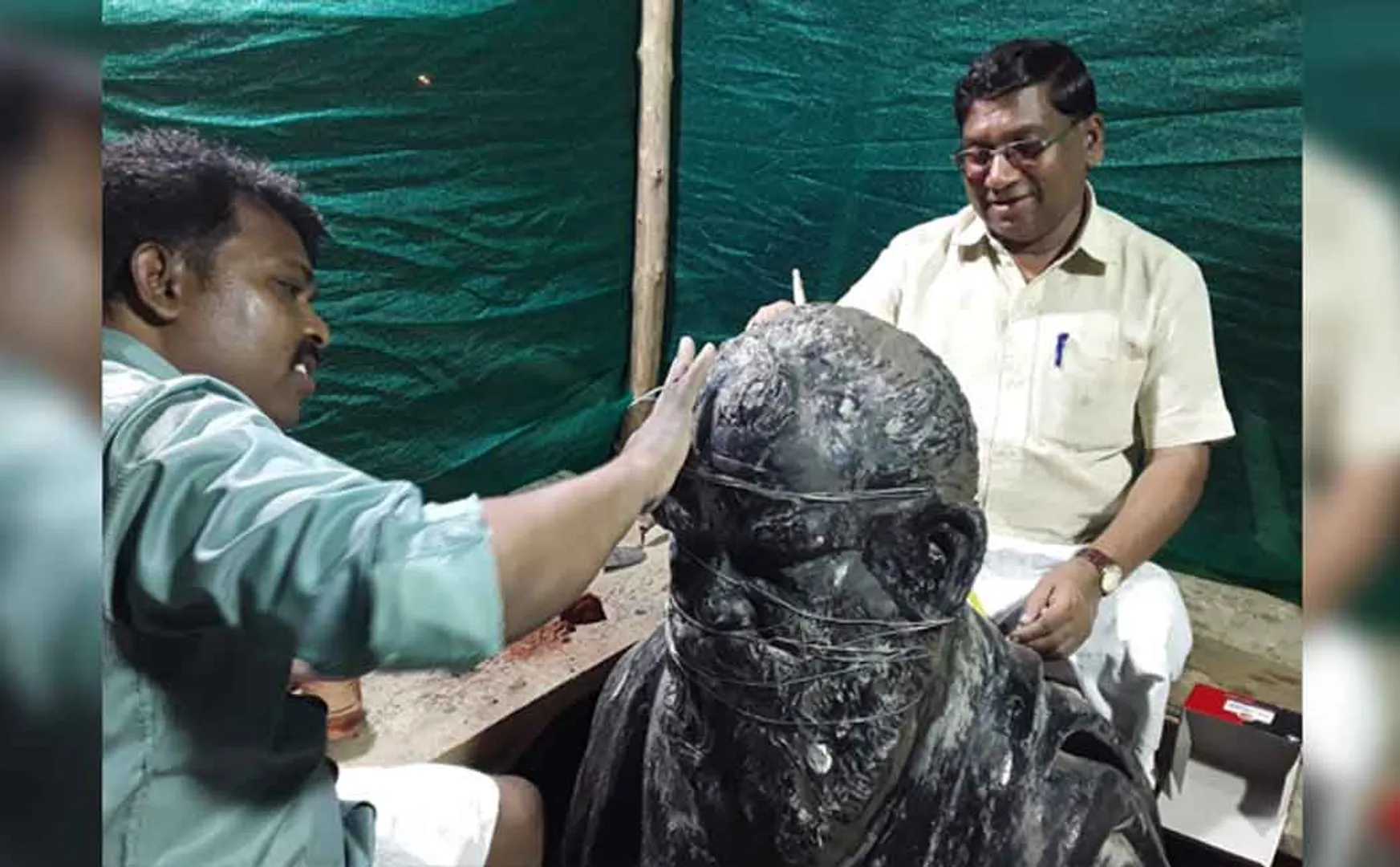 periyar statue