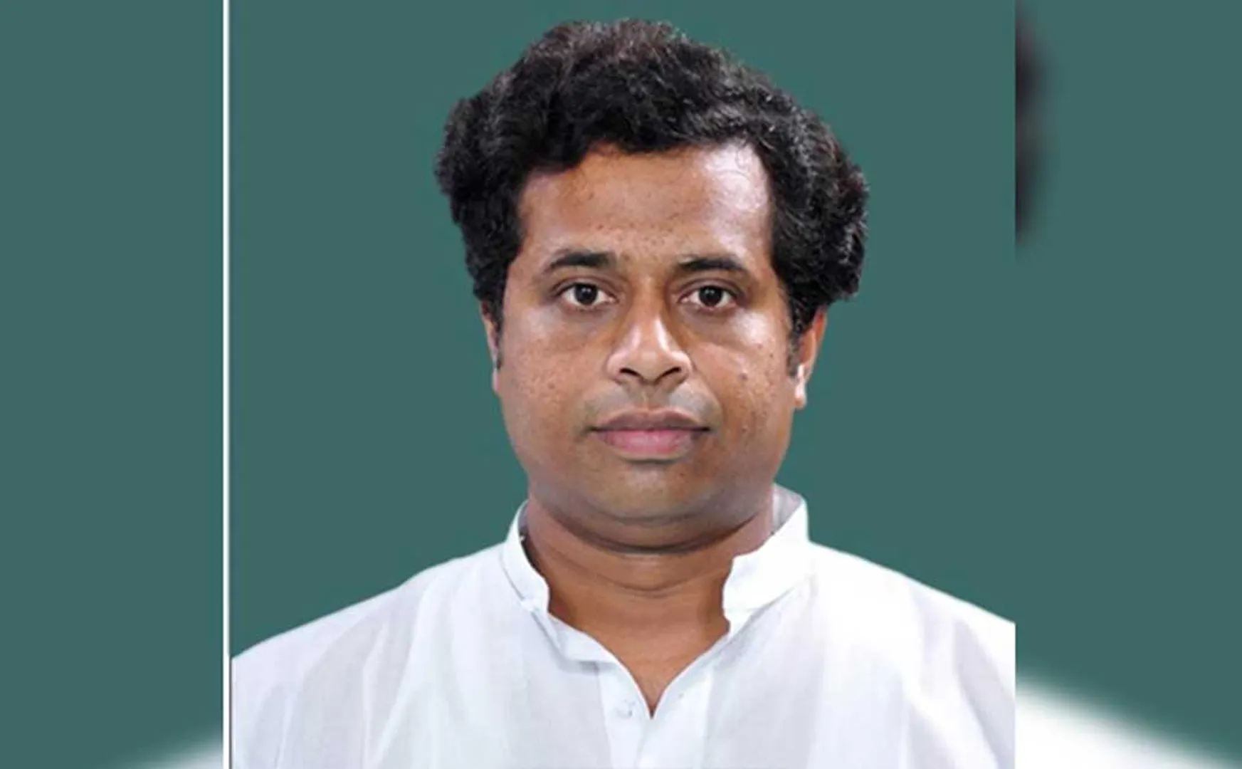 saumitra khan