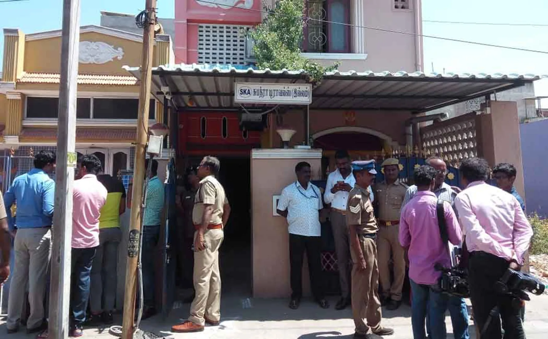 raid in kadambur raju's relative home 