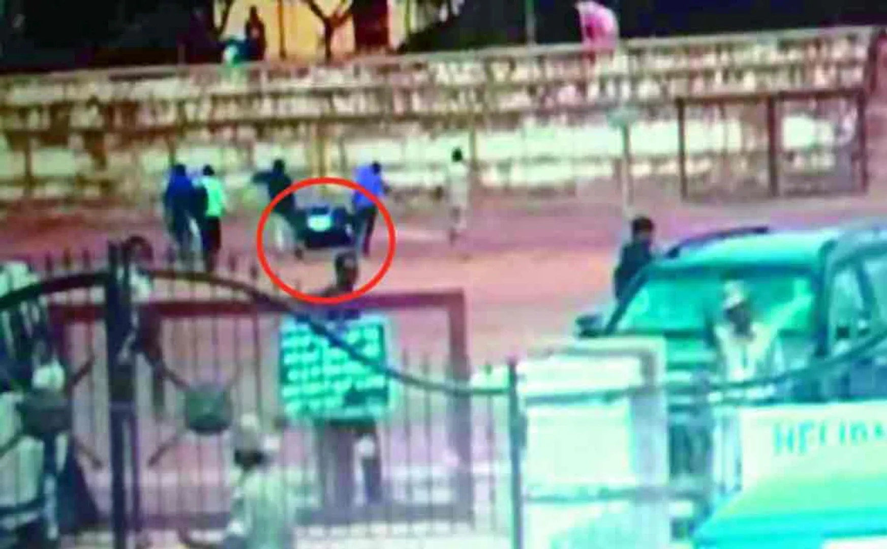 congress complaints to election commission about box carried in modi helicopter 