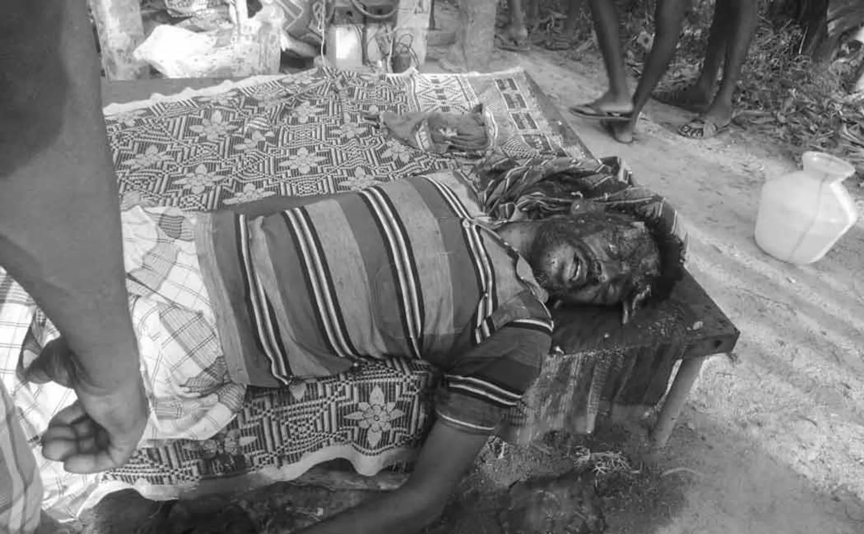 Attempt to kill DMDK  Panchayat Secretary