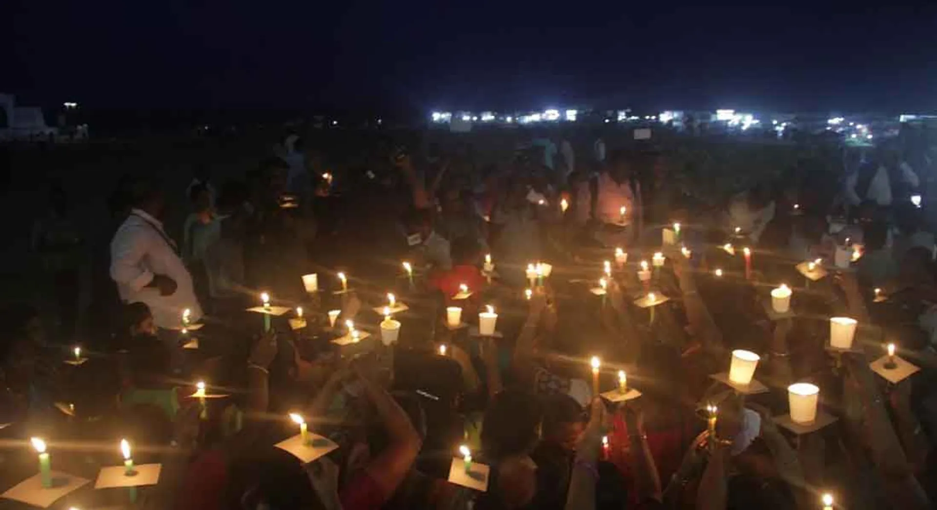  Sri Lankan blasts incident-candles carrying Prayer in Chennai (Photos)