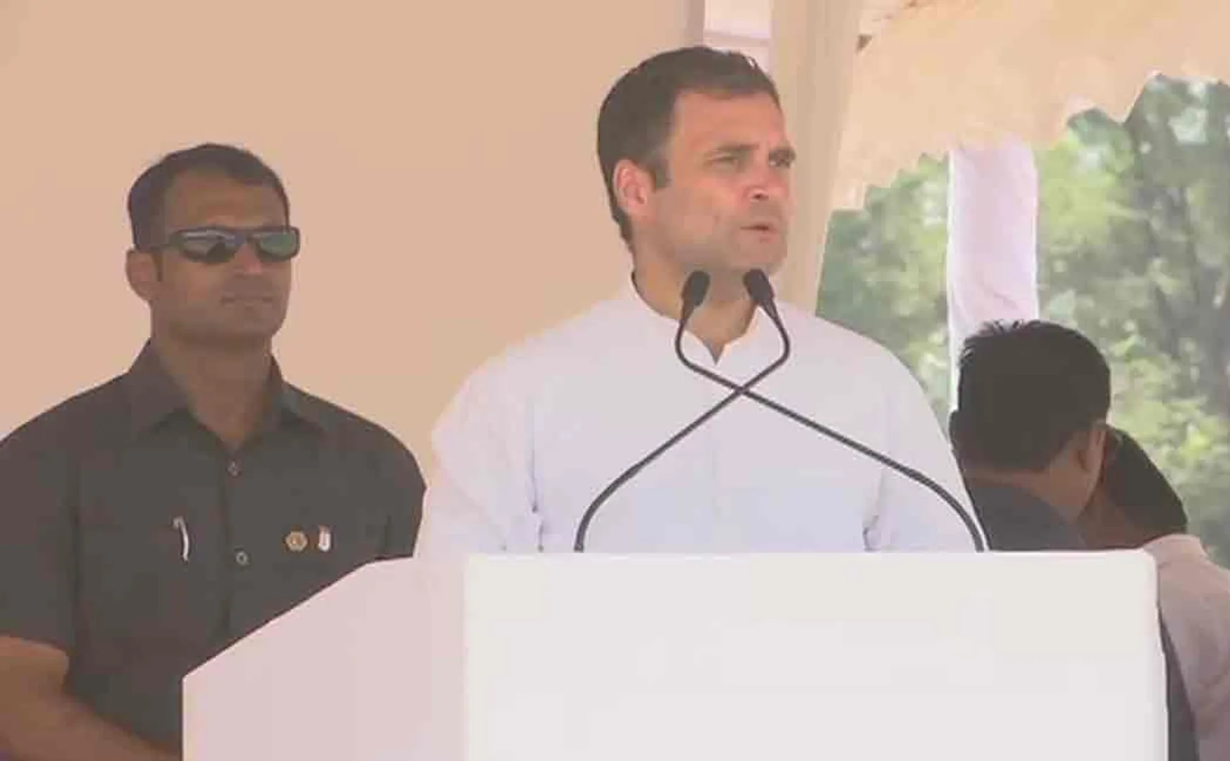 supremecourt send notice to rahul gandhi in contempt of court case