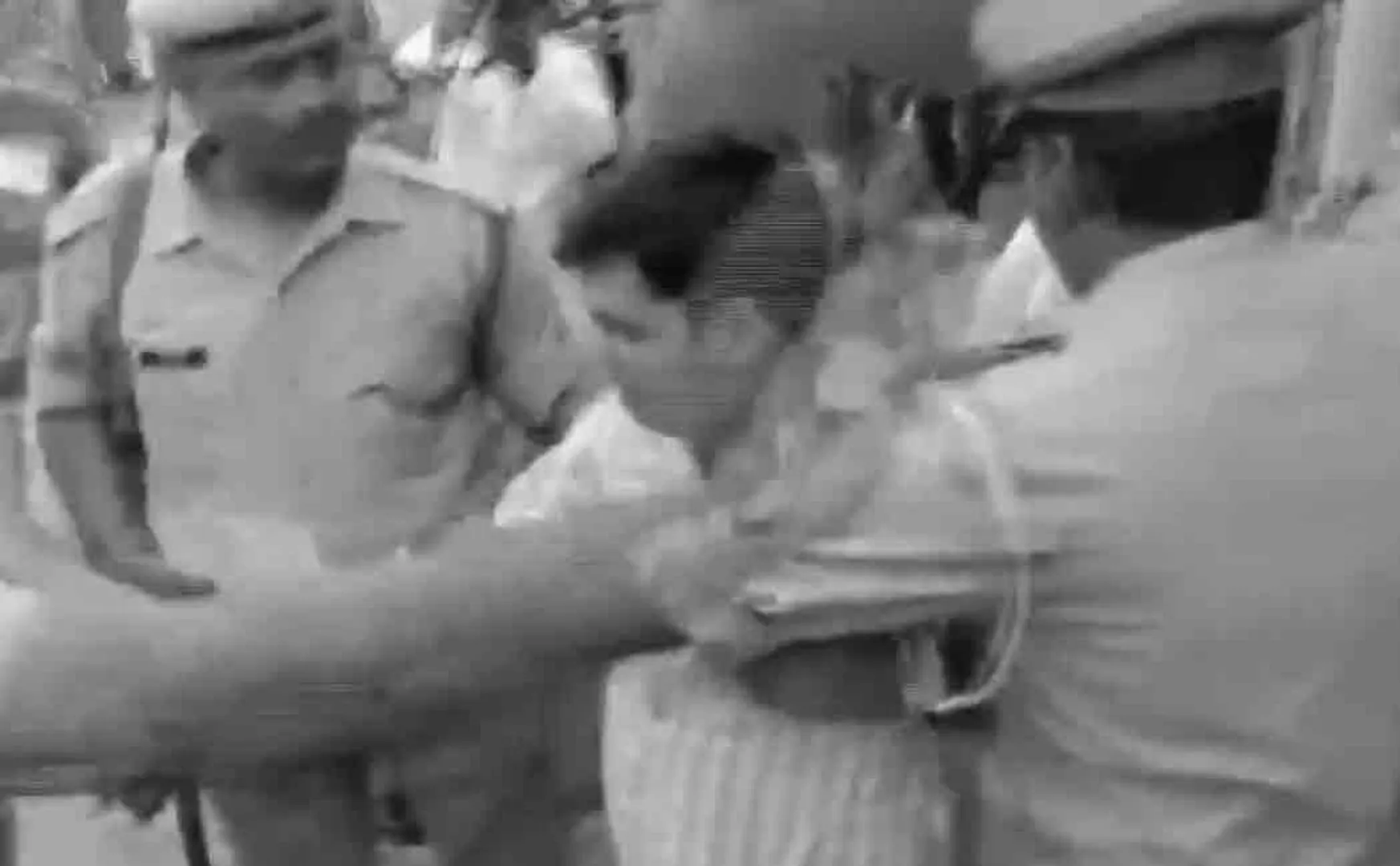 electoin officer attcked in uttapradesh