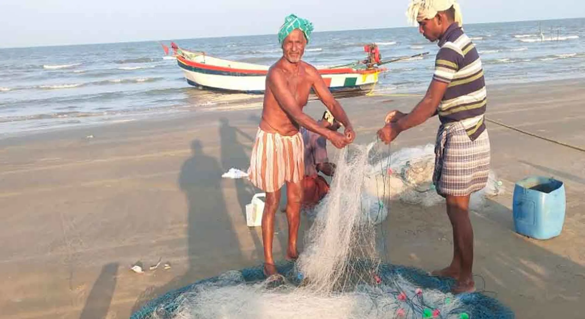 Wasting fishing industry; Fishermen to loan with subsidy to maintain boat