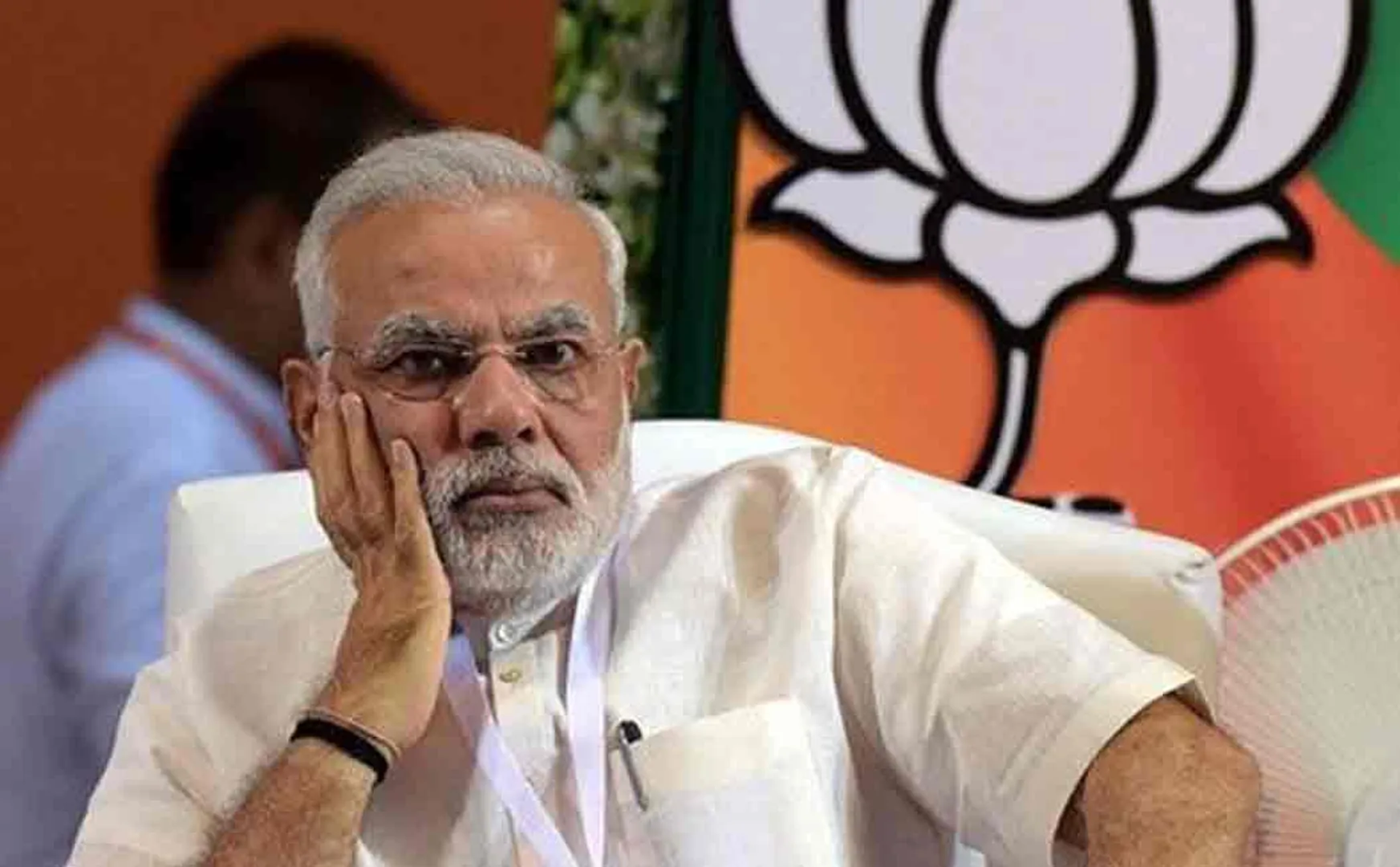 supreme court accepts case against modi for violating election rules