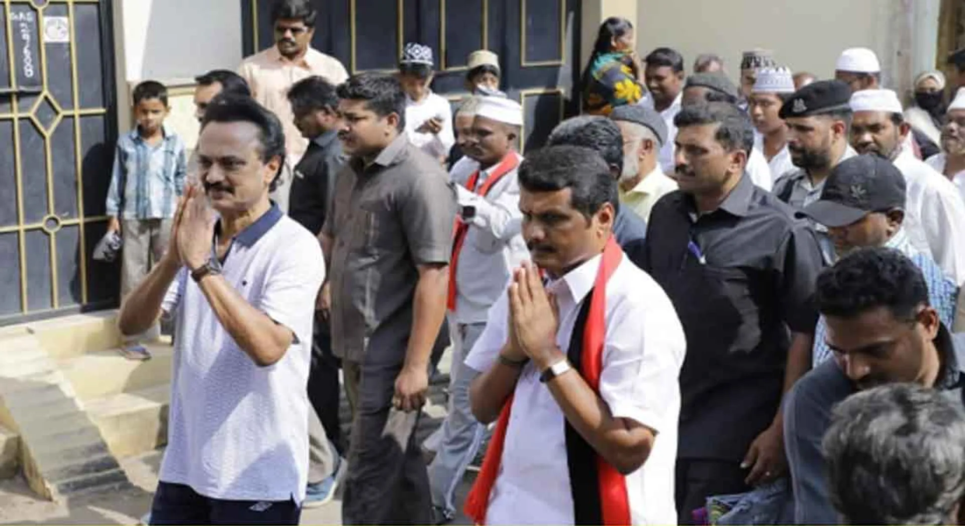 DMK 