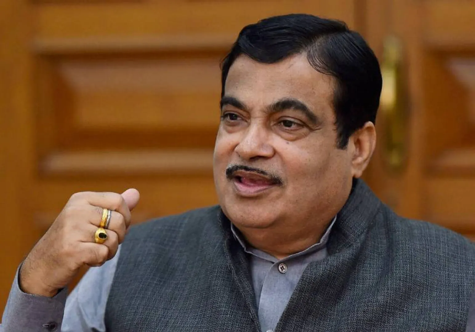 NITIN GADKARI