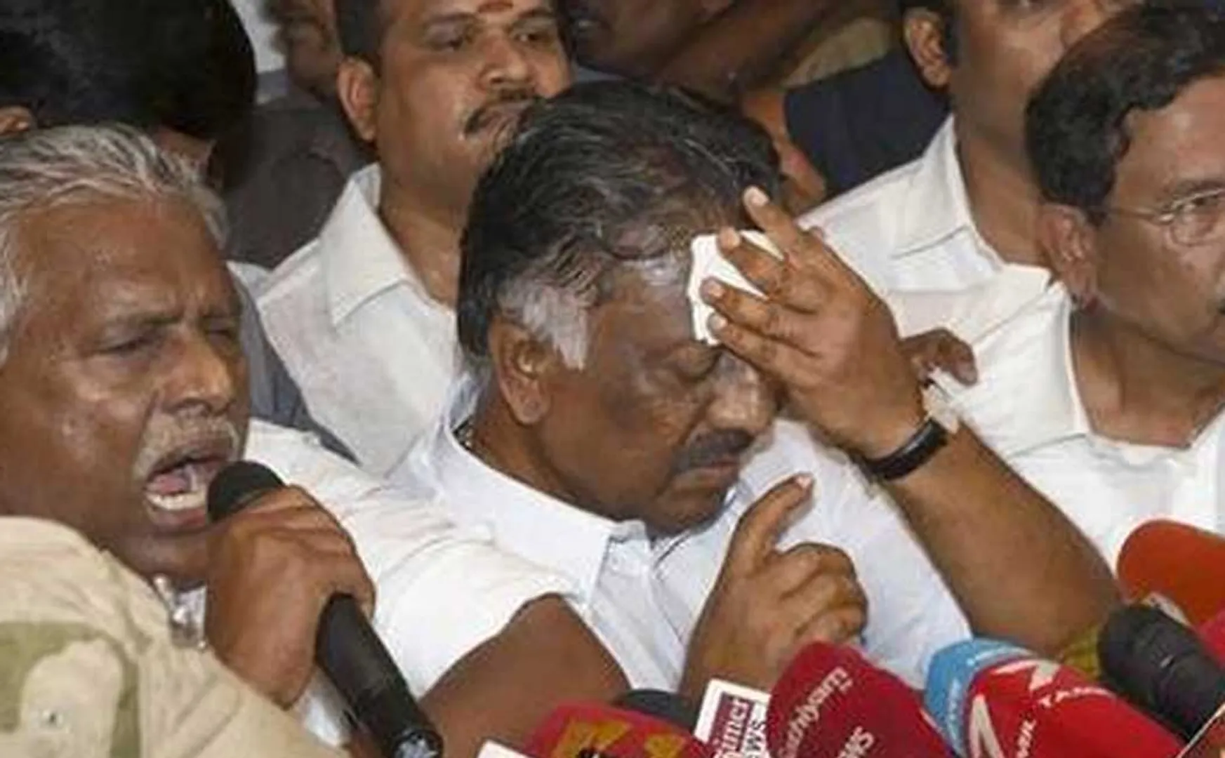 o panneerselvam
