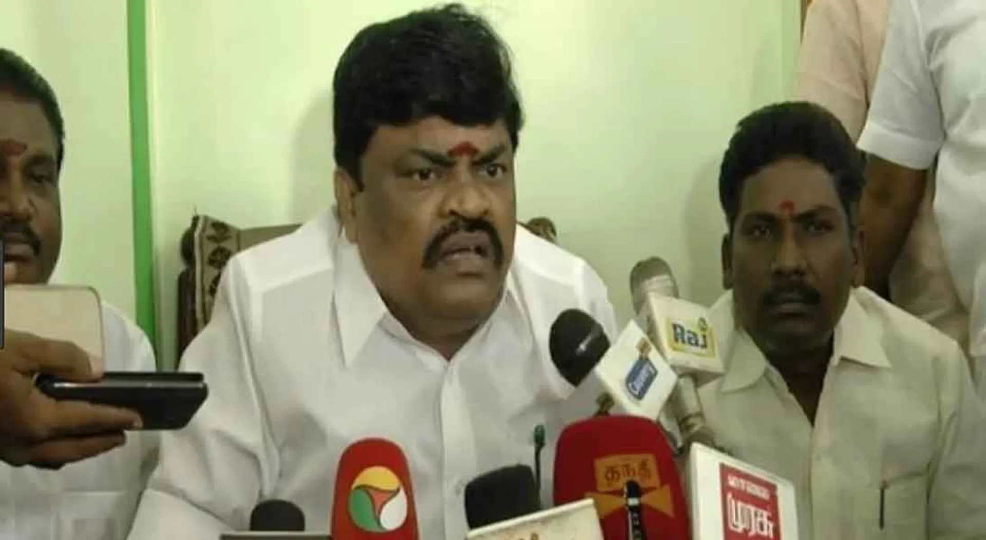  Central Intelligence should inquire the Kamal -minister rajendrabalaji