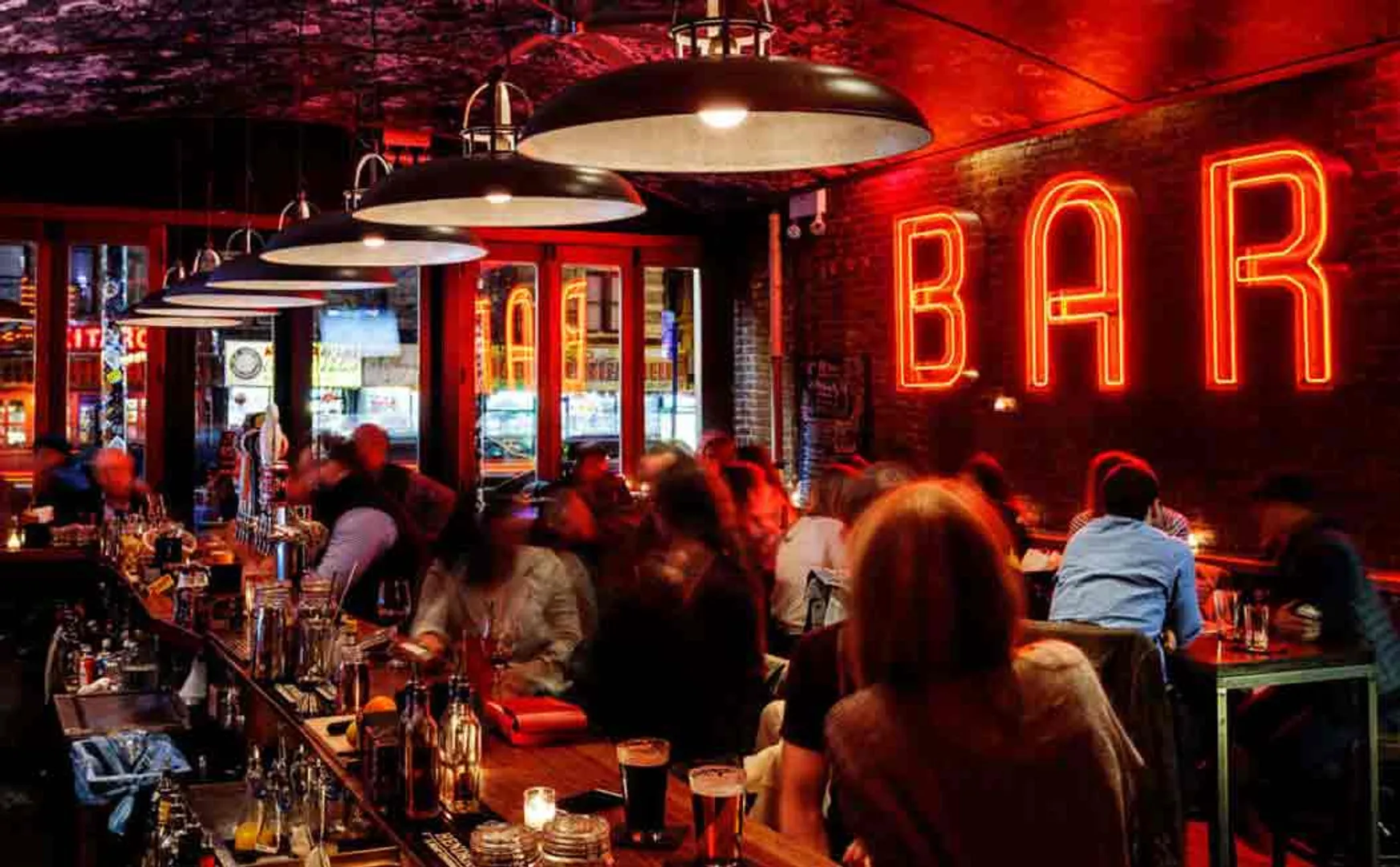 shoot out in brazil bar