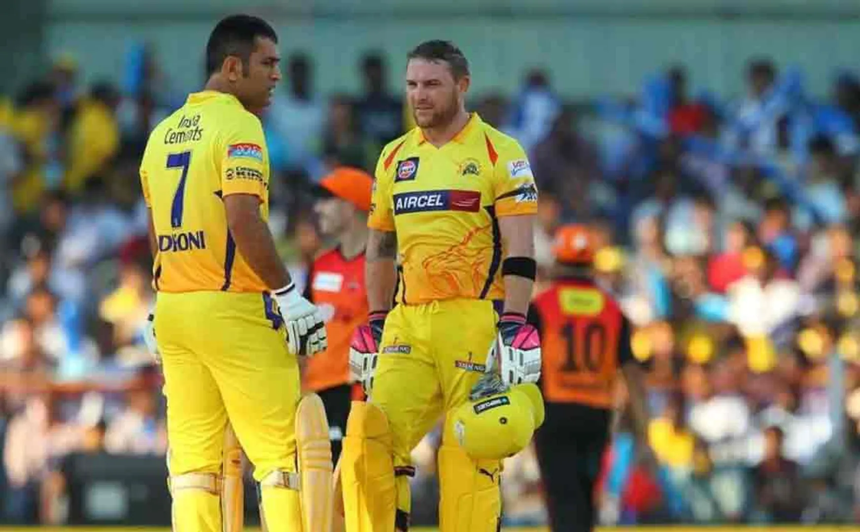 brendon mccullam and kevin peterson about dhoni