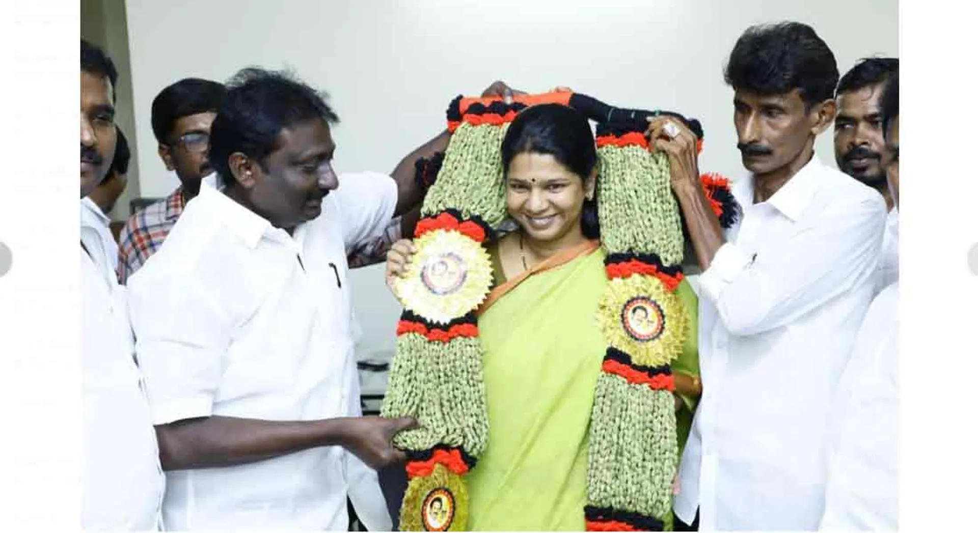 kanimozhi victory in tutucorin 