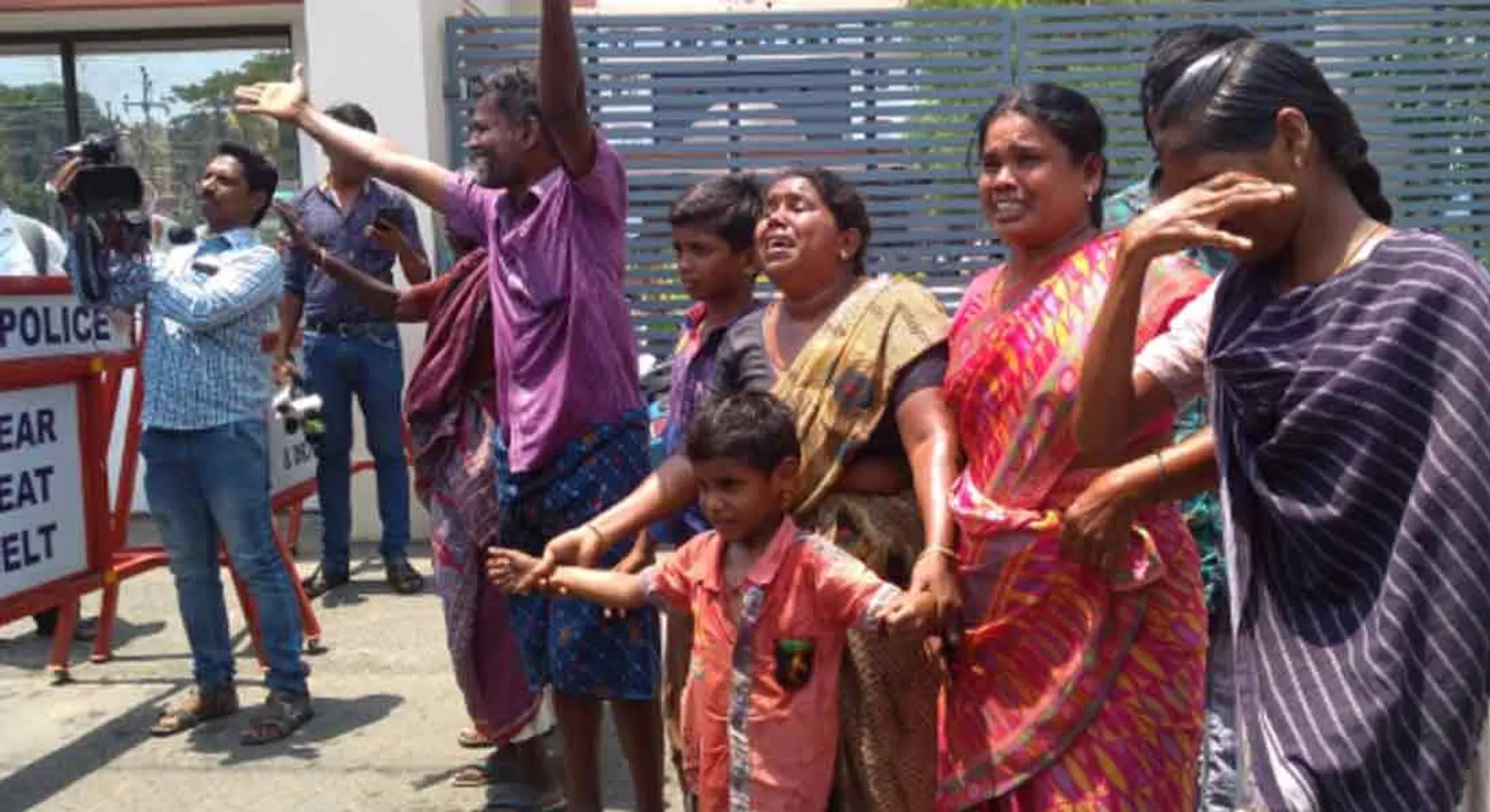 Condemned to not serving drinking water: 9 people tried to fire